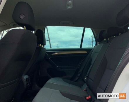 Білий Фольксваген e-Golf, об'ємом двигуна 24 л та пробігом 113 тис. км за 9700 $, фото 17 на Automoto.ua