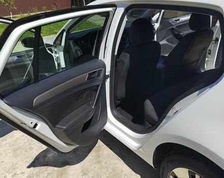 Белый Фольксваген e-Golf, объемом двигателя 0 л и пробегом 78 тыс. км за 10000 $, фото 16 на Automoto.ua