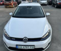 Белый Фольксваген e-Golf, объемом двигателя 0 л и пробегом 99 тыс. км за 10300 $, фото 1 на Automoto.ua