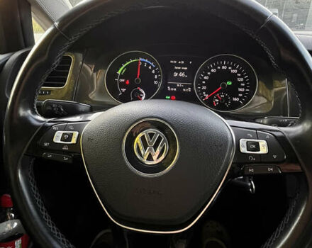 Белый Фольксваген e-Golf, объемом двигателя 0 л и пробегом 151 тыс. км за 8100 $, фото 28 на Automoto.ua