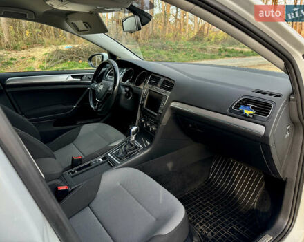 Білий Фольксваген e-Golf, об'ємом двигуна 0 л та пробігом 149 тис. км за 8200 $, фото 14 на Automoto.ua
