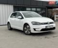 Белый Фольксваген e-Golf, объемом двигателя 0 л и пробегом 97 тыс. км за 8599 $, фото 1 на Automoto.ua
