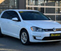 Белый Фольксваген e-Golf, объемом двигателя 24 л и пробегом 154 тыс. км за 8800 $, фото 1 на Automoto.ua