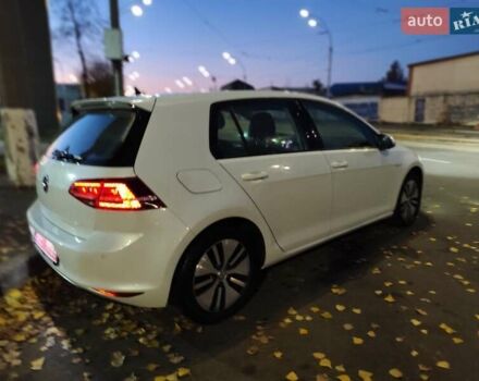 Білий Фольксваген e-Golf, об'ємом двигуна 0 л та пробігом 69 тис. км за 9111 $, фото 12 на Automoto.ua