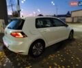 Білий Фольксваген e-Golf, об'ємом двигуна 0 л та пробігом 69 тис. км за 9111 $, фото 12 на Automoto.ua