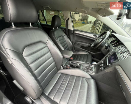 Белый Фольксваген e-Golf, объемом двигателя 0 л и пробегом 104 тыс. км за 9000 $, фото 22 на Automoto.ua