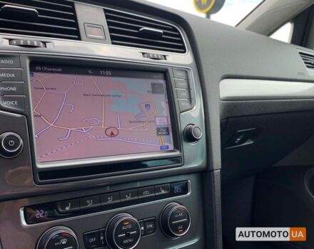 Білий Фольксваген e-Golf, об'ємом двигуна 24 л та пробігом 113 тис. км за 9700 $, фото 13 на Automoto.ua