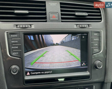 Белый Фольксваген e-Golf, объемом двигателя 0 л и пробегом 154 тыс. км за 9200 $, фото 24 на Automoto.ua