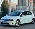 Белый Фольксваген e-Golf, объемом двигателя 0 л и пробегом 98 тыс. км за 8550 $, фото 3 на Automoto.ua