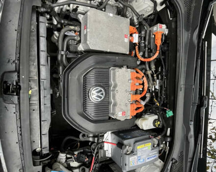 Білий Фольксваген e-Golf, об'ємом двигуна 0 л та пробігом 130 тис. км за 8450 $, фото 5 на Automoto.ua
