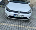 Білий Фольксваген e-Golf, об'ємом двигуна 0 л та пробігом 169 тис. км за 6700 $, фото 3 на Automoto.ua