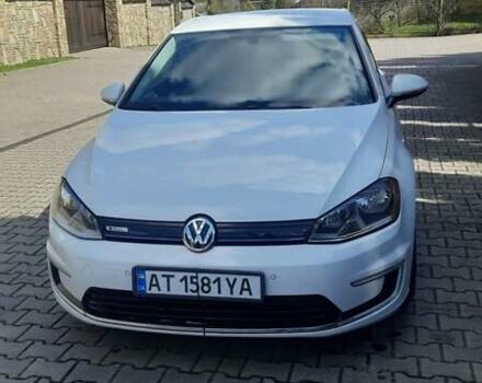 Белый Фольксваген e-Golf, объемом двигателя 0 л и пробегом 160 тыс. км за 7500 $, фото 23 на Automoto.ua