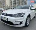 Белый Фольксваген e-Golf, объемом двигателя 0 л и пробегом 92 тыс. км за 9500 $, фото 3 на Automoto.ua