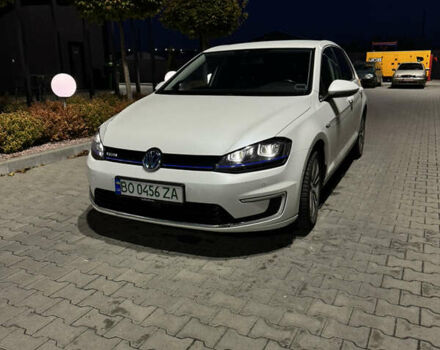 Белый Фольксваген e-Golf, объемом двигателя 0 л и пробегом 169 тыс. км за 8400 $, фото 18 на Automoto.ua
