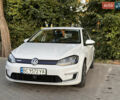 Белый Фольксваген e-Golf, объемом двигателя 0 л и пробегом 151 тыс. км за 8100 $, фото 21 на Automoto.ua