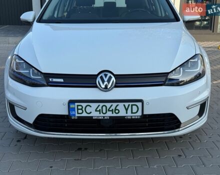 Білий Фольксваген e-Golf, об'ємом двигуна 0 л та пробігом 97 тис. км за 8500 $, фото 4 на Automoto.ua