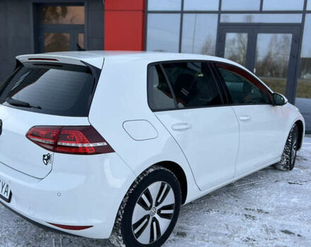 Белый Фольксваген e-Golf, объемом двигателя 0 л и пробегом 120 тыс. км за 7800 $, фото 4 на Automoto.ua