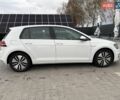 Белый Фольксваген e-Golf, объемом двигателя 0 л и пробегом 97 тыс. км за 8700 $, фото 23 на Automoto.ua