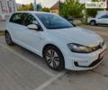 Білий Фольксваген e-Golf, об'ємом двигуна 0 л та пробігом 99 тис. км за 12700 $, фото 5 на Automoto.ua