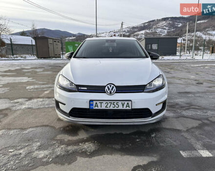 Білий Фольксваген e-Golf, об'ємом двигуна 0 л та пробігом 125 тис. км за 8999 $, фото 1 на Automoto.ua