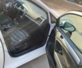 Белый Фольксваген e-Golf, объемом двигателя 0 л и пробегом 102 тыс. км за 7800 $, фото 8 на Automoto.ua