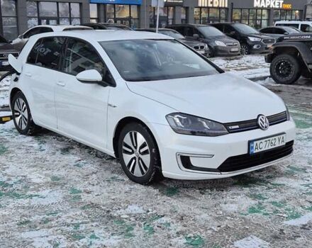 Білий Фольксваген e-Golf, об'ємом двигуна 0 л та пробігом 162 тис. км за 9499 $, фото 1 на Automoto.ua