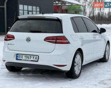 Белый Фольксваген e-Golf, объемом двигателя 0 л и пробегом 141 тыс. км за 7800 $, фото 26 на Automoto.ua