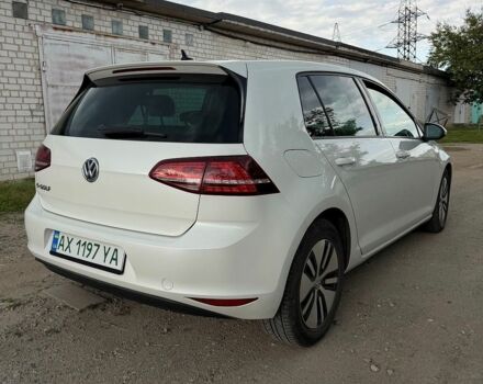 Белый Фольксваген e-Golf, объемом двигателя 0 л и пробегом 138 тыс. км за 8900 $, фото 4 на Automoto.ua