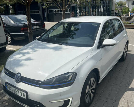 Білий Фольксваген e-Golf, об'ємом двигуна 0 л та пробігом 135 тис. км за 8800 $, фото 1 на Automoto.ua