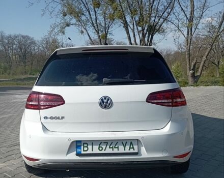 Белый Фольксваген e-Golf, объемом двигателя 0 л и пробегом 189 тыс. км за 7999 $, фото 10 на Automoto.ua