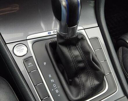 Білий Фольксваген e-Golf, об'ємом двигуна 0 л та пробігом 162 тис. км за 9499 $, фото 18 на Automoto.ua