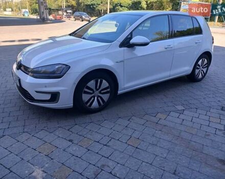 Білий Фольксваген e-Golf, об'ємом двигуна 0 л та пробігом 151 тис. км за 9100 $, фото 4 на Automoto.ua
