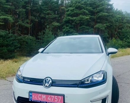 Білий Фольксваген e-Golf, об'ємом двигуна 0 л та пробігом 132 тис. км за 9500 $, фото 6 на Automoto.ua