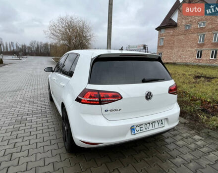 Белый Фольксваген e-Golf, объемом двигателя 0 л и пробегом 104 тыс. км за 9000 $, фото 5 на Automoto.ua