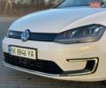 Белый Фольксваген e-Golf, объемом двигателя 0 л и пробегом 171 тыс. км за 7300 $, фото 4 на Automoto.ua