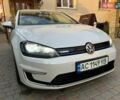 Белый Фольксваген e-Golf, объемом двигателя 0 л и пробегом 131 тыс. км за 8999 $, фото 59 на Automoto.ua