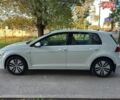 Белый Фольксваген e-Golf, объемом двигателя 0 л и пробегом 126 тыс. км за 8000 $, фото 7 на Automoto.ua