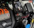 Белый Фольксваген e-Golf, объемом двигателя 0 л и пробегом 121 тыс. км за 8500 $, фото 34 на Automoto.ua