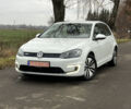 Белый Фольксваген e-Golf, объемом двигателя 0 л и пробегом 126 тыс. км за 8550 $, фото 1 на Automoto.ua