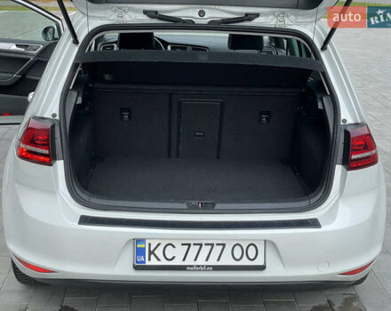 Белый Фольксваген e-Golf, объемом двигателя 0 л и пробегом 154 тыс. км за 9200 $, фото 21 на Automoto.ua