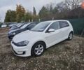 Белый Фольксваген e-Golf, объемом двигателя 0 л и пробегом 99 тыс. км за 7950 $, фото 6 на Automoto.ua