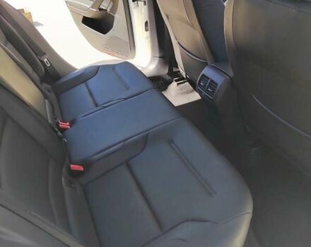 Белый Фольксваген e-Golf, объемом двигателя 0 л и пробегом 78 тыс. км за 10000 $, фото 21 на Automoto.ua