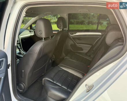 Белый Фольксваген e-Golf, объемом двигателя 0 л и пробегом 95 тыс. км за 9500 $, фото 19 на Automoto.ua