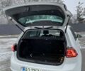 Білий Фольксваген e-Golf, об'ємом двигуна 0 л та пробігом 106 тис. км за 9800 $, фото 12 на Automoto.ua