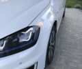 Белый Фольксваген e-Golf, объемом двигателя 0 л и пробегом 136 тыс. км за 9500 $, фото 10 на Automoto.ua