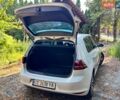 Білий Фольксваген e-Golf, об'ємом двигуна 0 л та пробігом 170 тис. км за 8299 $, фото 26 на Automoto.ua