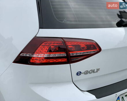 Білий Фольксваген e-Golf, об'ємом двигуна 0 л та пробігом 142 тис. км за 7999 $, фото 49 на Automoto.ua