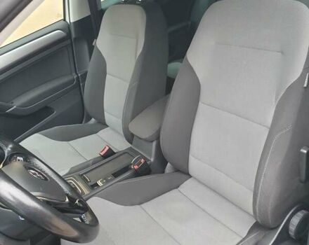 Белый Фольксваген e-Golf, объемом двигателя 0 л и пробегом 128 тыс. км за 8999 $, фото 62 на Automoto.ua