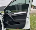 Белый Фольксваген e-Golf, объемом двигателя 0 л и пробегом 68 тыс. км за 8900 $, фото 34 на Automoto.ua