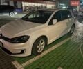 Белый Фольксваген e-Golf, объемом двигателя 0 л и пробегом 175 тыс. км за 10200 $, фото 20 на Automoto.ua